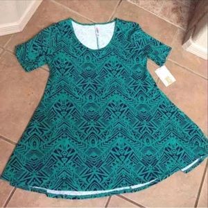 Lularoe Perfect Tee